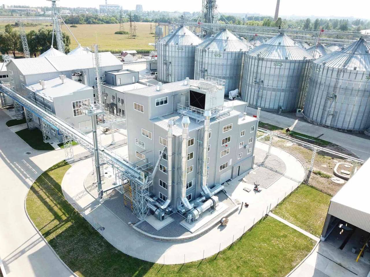 ТОВАРИСТВО З ОБМЕЖЕНОЮ ВІДПОВІДАЛЬНІСТЮ «АГРОТРЕЙД-2000»